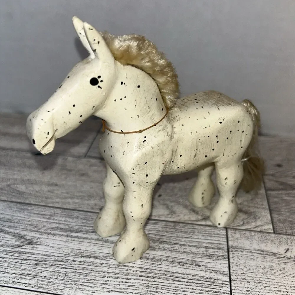Unique Hand Carved Primitive Wood Horse Figurine 4”x4” Country Cottage Pony